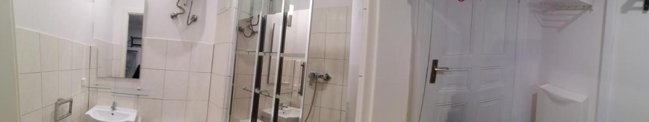 Gaestehaus City Stop Берлин Экстерьер фото
